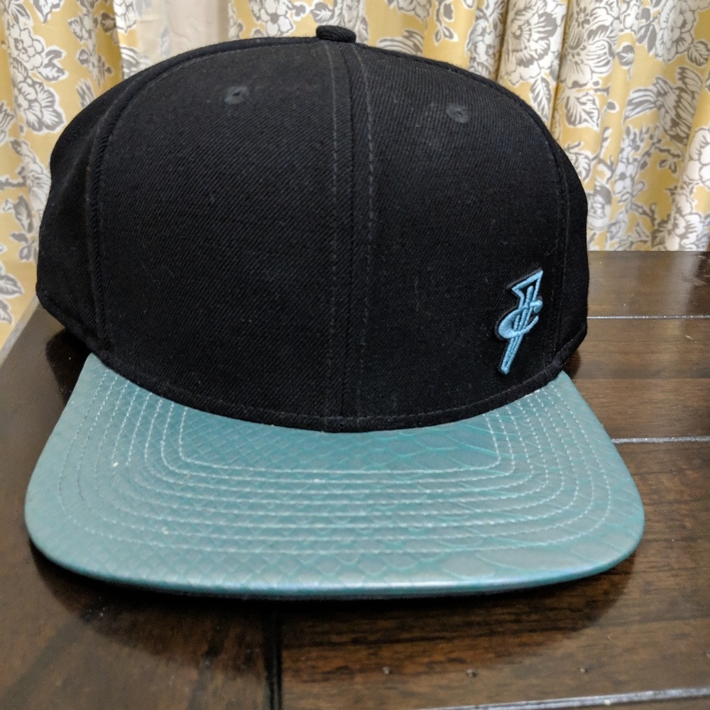 Nike Air Foamposite Cap Snapback Gone Fishing
